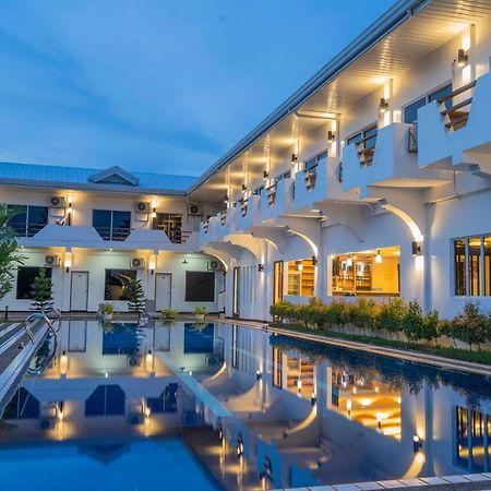 Adela Resort Panglao Exteriér fotografie